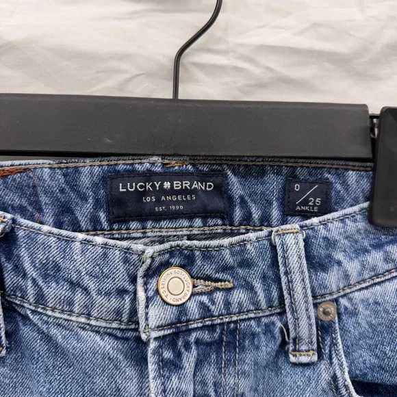 Lucky Brand Drew High Rise Mom Jeans - Picture 2 of 4